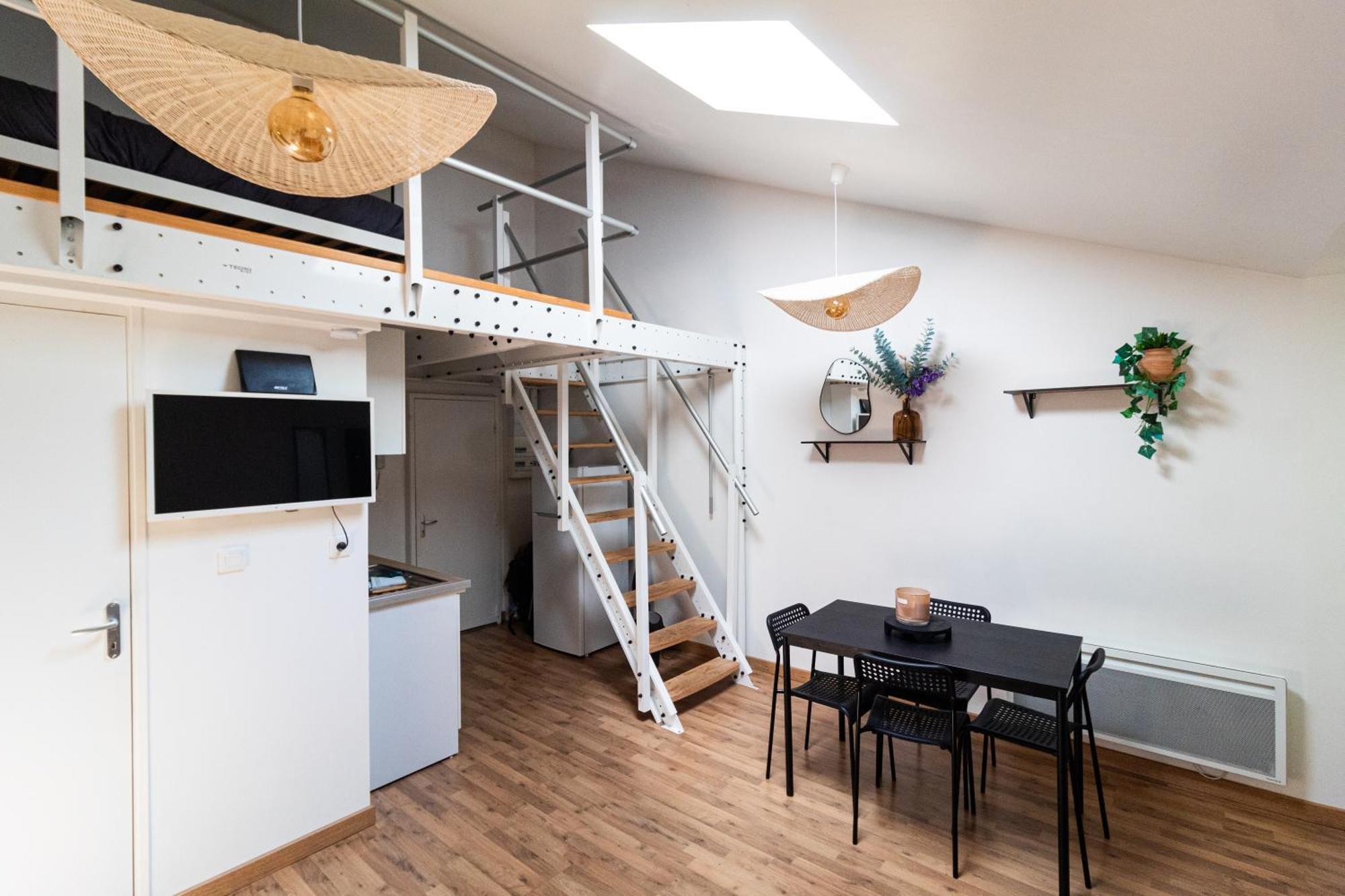 Le Charmant Accueil Viennois/T2/Wifi/Cosy/Parking Poitiers Zewnętrze zdjęcie