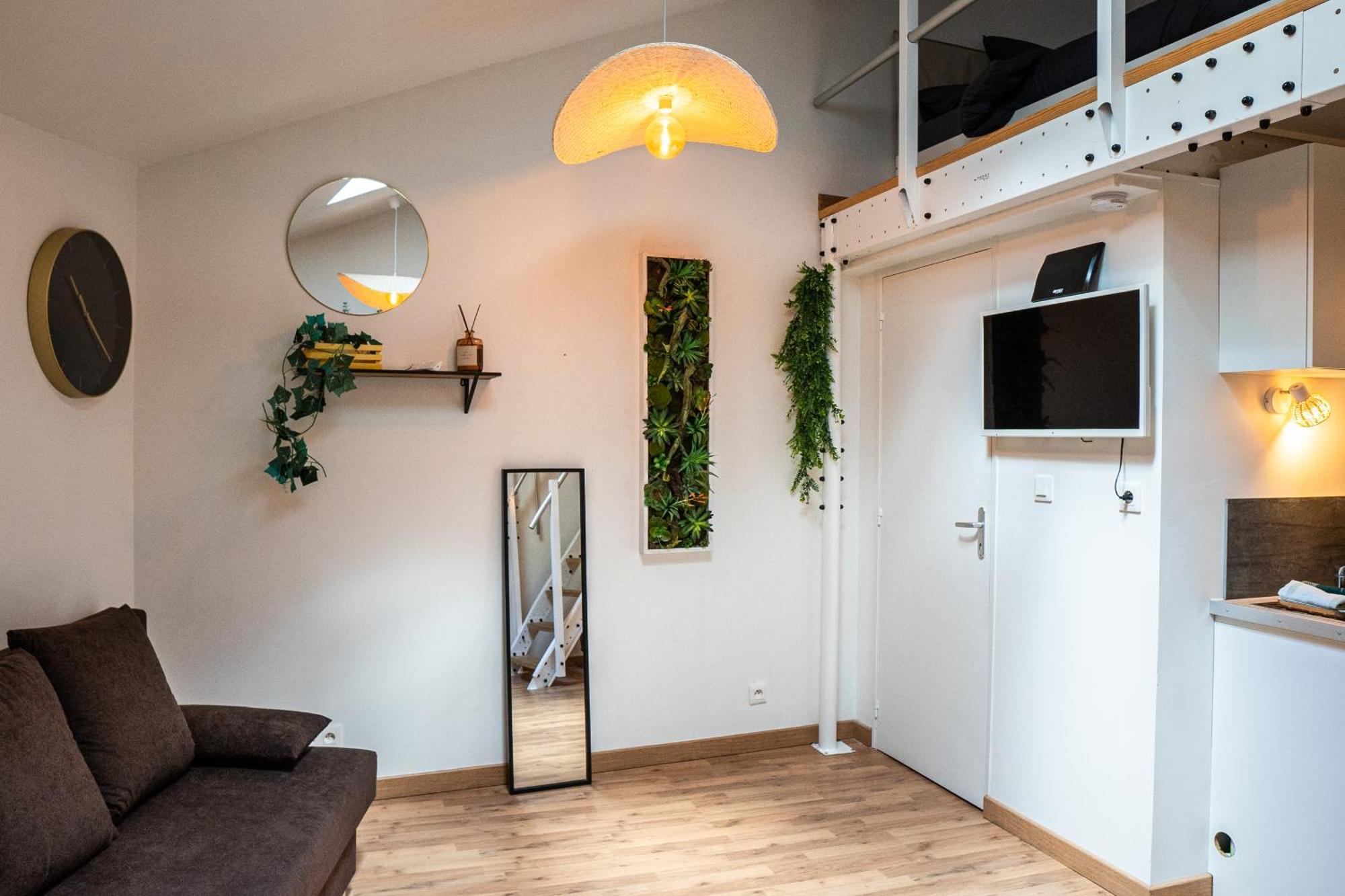 Le Charmant Accueil Viennois/T2/Wifi/Cosy/Parking Poitiers Zewnętrze zdjęcie